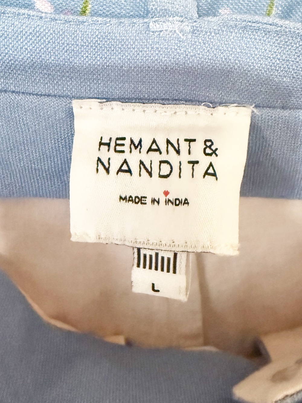 Hemant & Nandita Short With Buckle Belt in Pink Blue Mix Floral size Large NEW - Picture 10 of 10